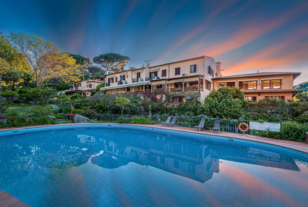 Hotel Cernia Isola Botanica Sant'Andrea (Isola d'Elba) Exterior foto