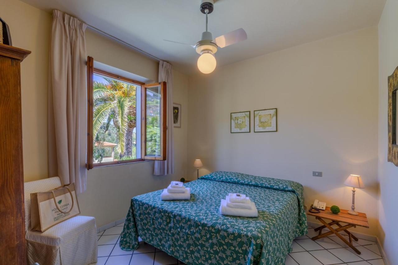Hotel Cernia Isola Botanica Sant'Andrea (Isola d'Elba) Exterior foto