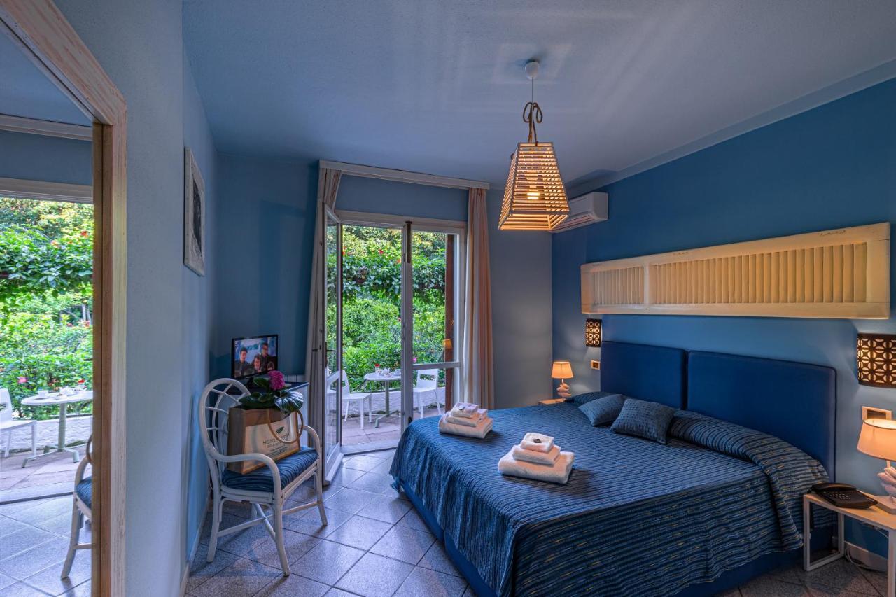 Hotel Cernia Isola Botanica Sant'Andrea (Isola d'Elba) Exterior foto