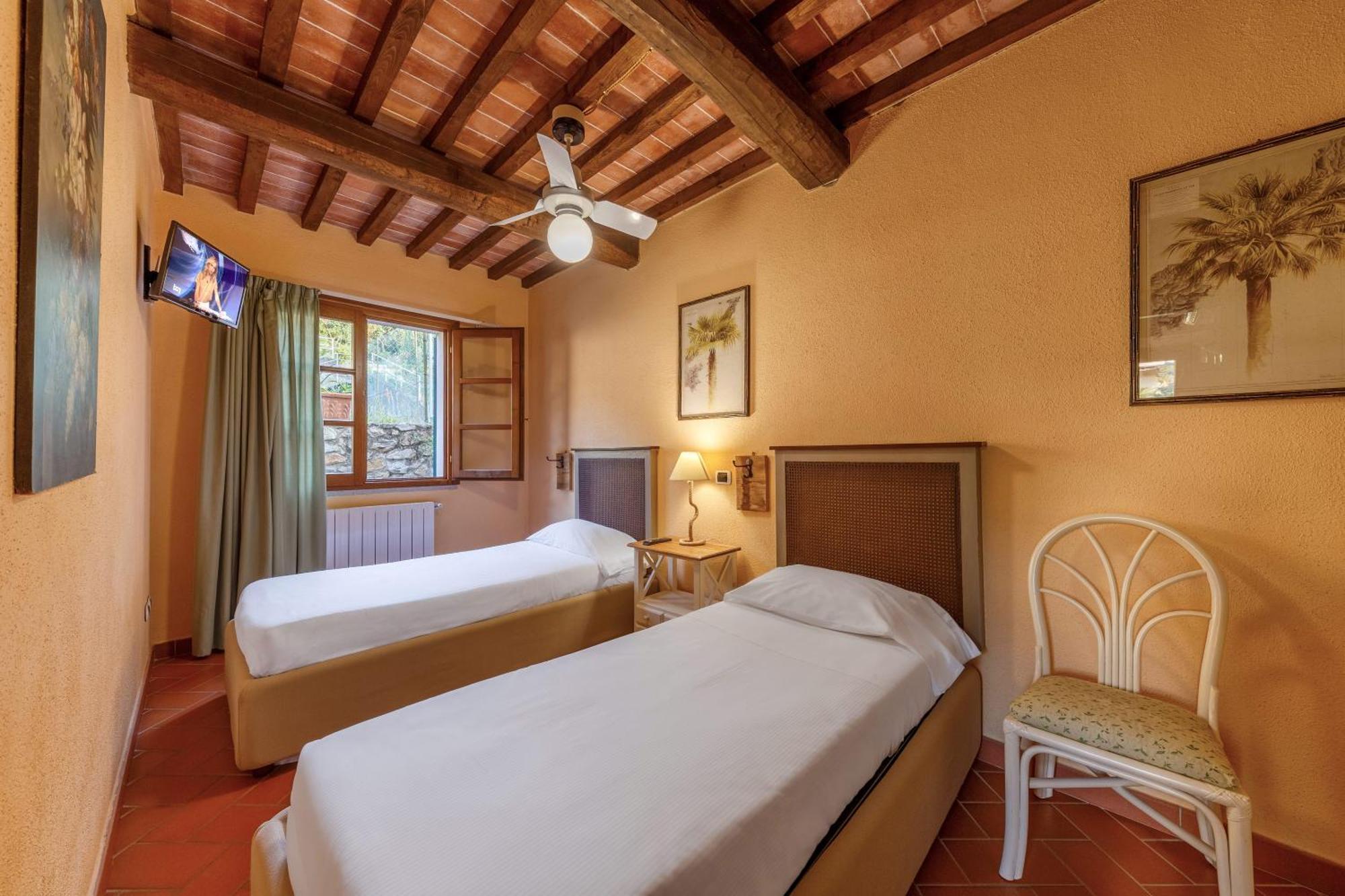 Hotel Cernia Isola Botanica Sant'Andrea (Isola d'Elba) Exterior foto