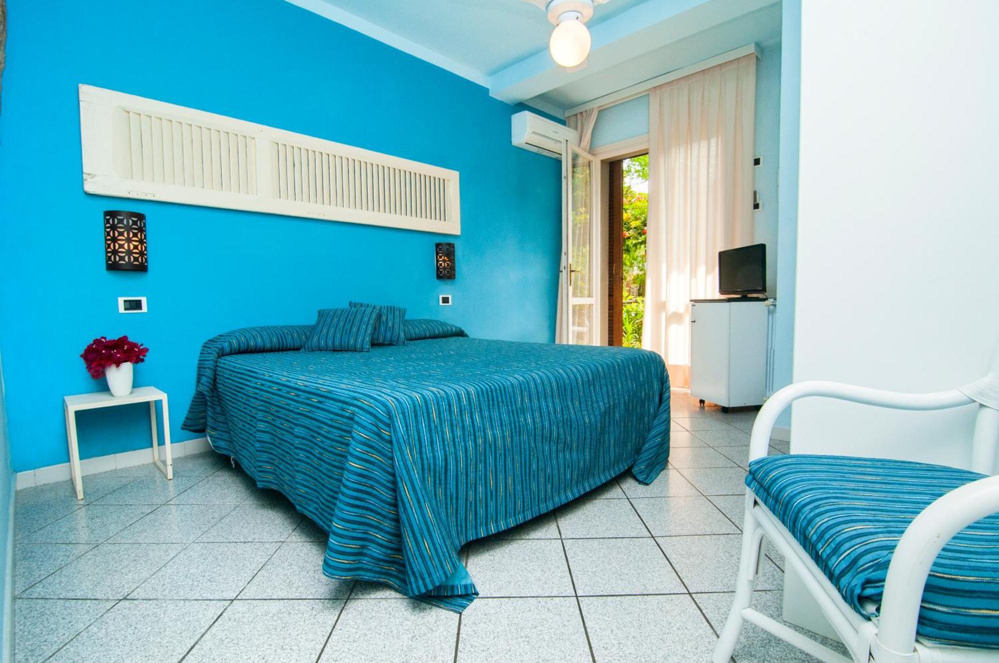 Hotel Cernia Isola Botanica Sant'Andrea (Isola d'Elba) Exterior foto